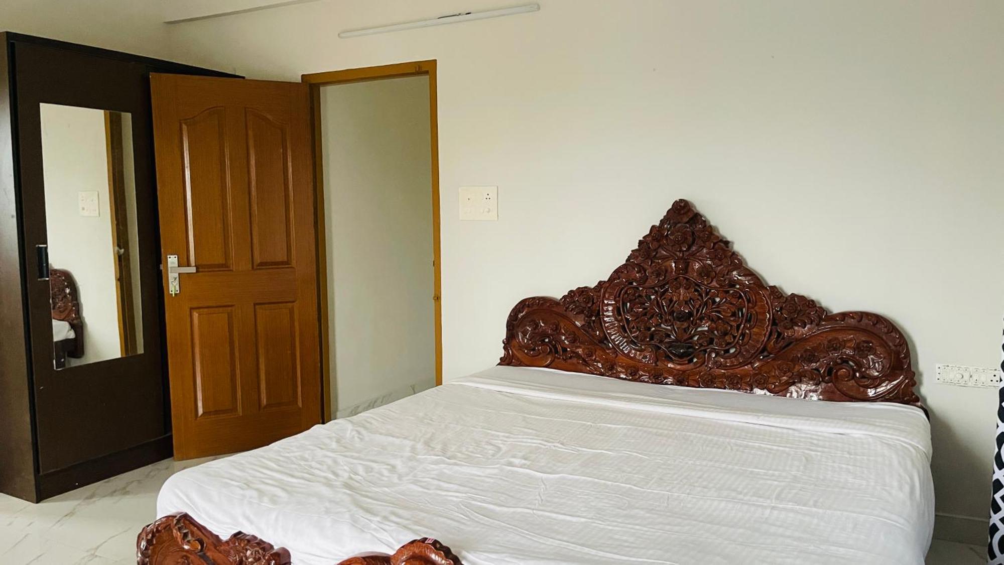 Rajamandiram 3Bhk Ac Apartment In Trivandrum Central Thiruvananthapuram Екстер'єр фото