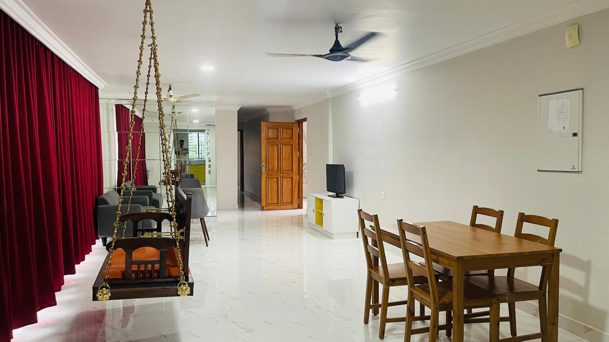 Rajamandiram 3Bhk Ac Apartment In Trivandrum Central Thiruvananthapuram Екстер'єр фото